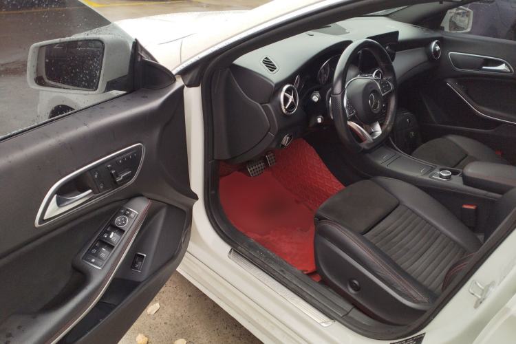 Used Mercedes-Benz CLA 2016 CLA 220 4MATIC Driver Seat