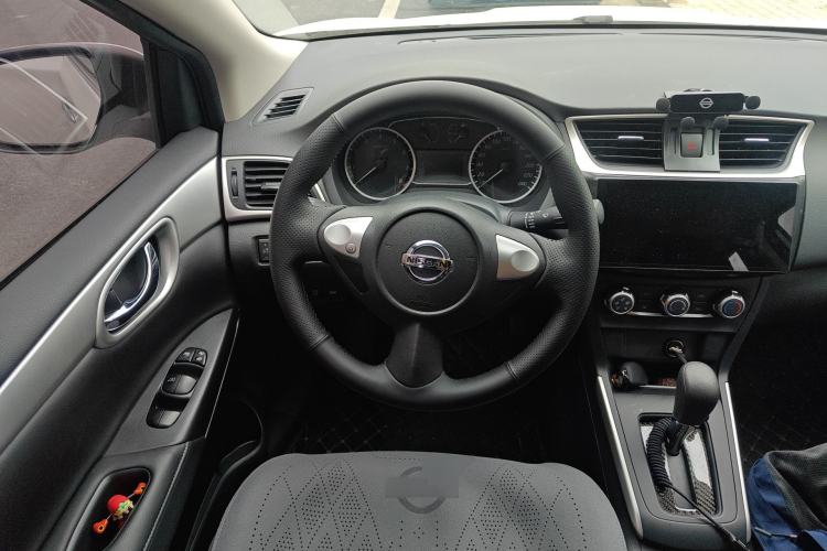 Used Nissan Sylphy 2024 Revised Version Classic 1.6XE CVT Comfort Edition Steering Wheel