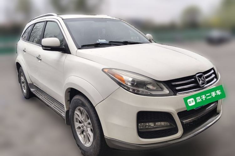 Used JMC Yusheng S350 2013 2.4T Automatic 2WD Diesel Luxury Edition 5 Seats Front Right 45 Deg