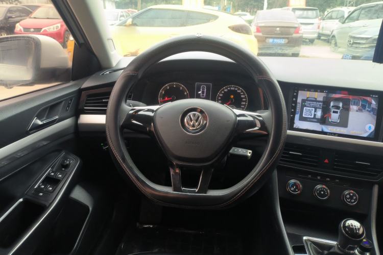 Used Volkswagen Bora 2019 Revised Version 1.5L Manual Fashion Edition China VI Standard