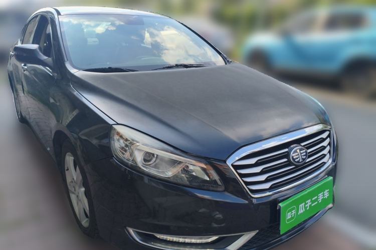 Used Bestune B70 2014 2.0L automatic comfort version Front Right 45 Deg