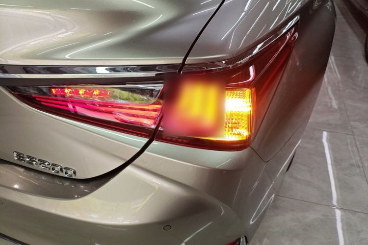 Used Lexus ES 2022 200 Luxury Edition