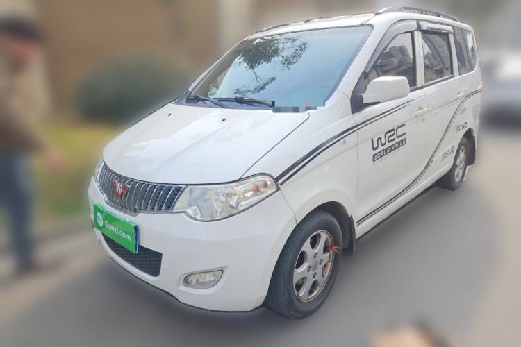 Used Wuling Hongguang 2014 1.2L Standard Model China IV