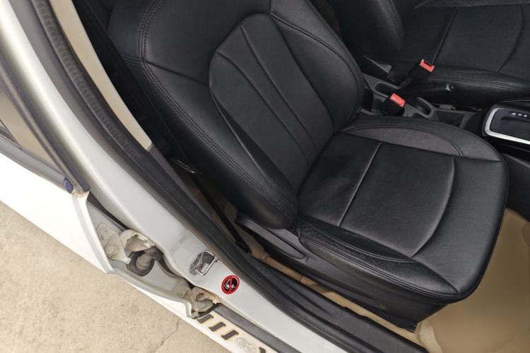 Used Ford EcoSport 2013 1.5L Automatic Fashion Model