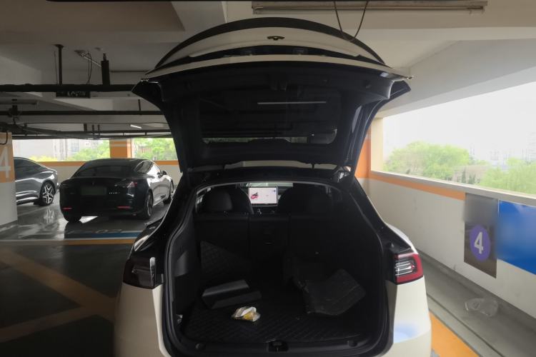 Used Tesla Model Y 2022 Rear-Wheel-Drive Version
