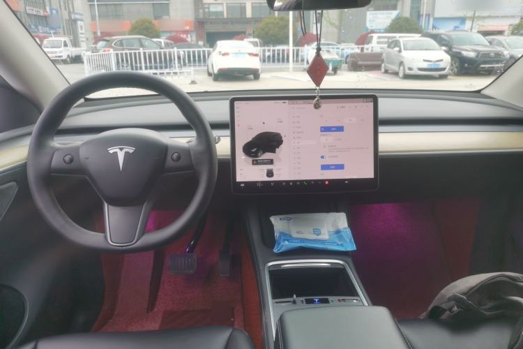 Used Tesla Model Y 2022 Revised Version Rear-Wheel Drive Center Console