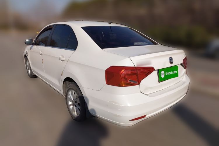 Used Volkswagen Jetta 2017 1.4L Manual Fashion Edition