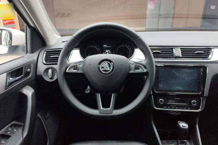 Used Skoda Rapid 2022 1.5L Automatic Comfort Edition Steering Wheel