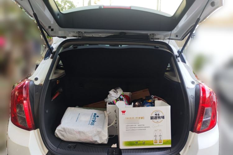 Used Buick Encore 2015 1.4T Automatic Two-Wheel Drive Urban Elite Version
