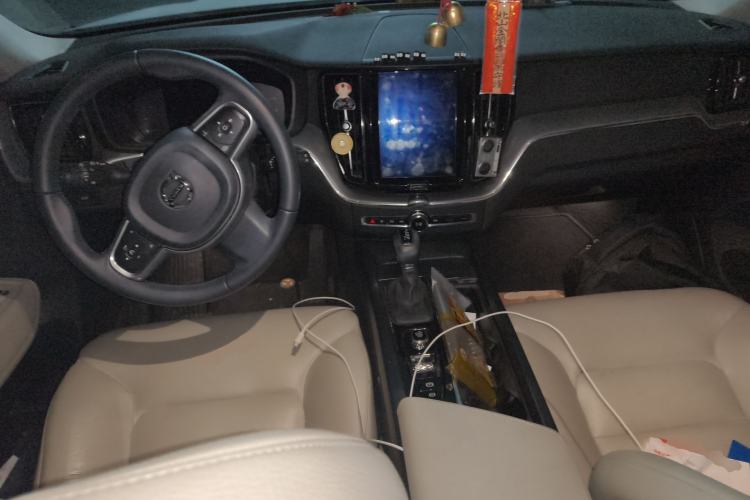 Used Volvo XC60 2018 T5 4x4 Zhiyi Edition