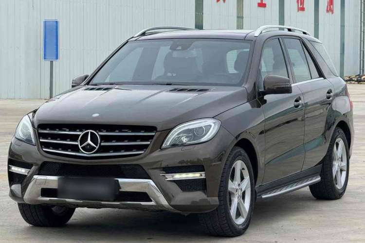 Used Mercedes-Benz M-Class 2014 ML 400 4MATIC Dynamic Model