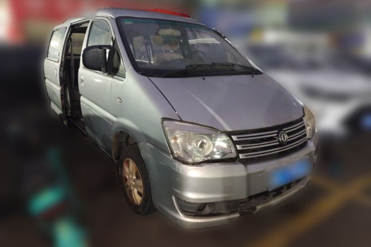 Used FORTHING Lingzhi 2017 V3 1.5L 5-Seater Special Offer Model