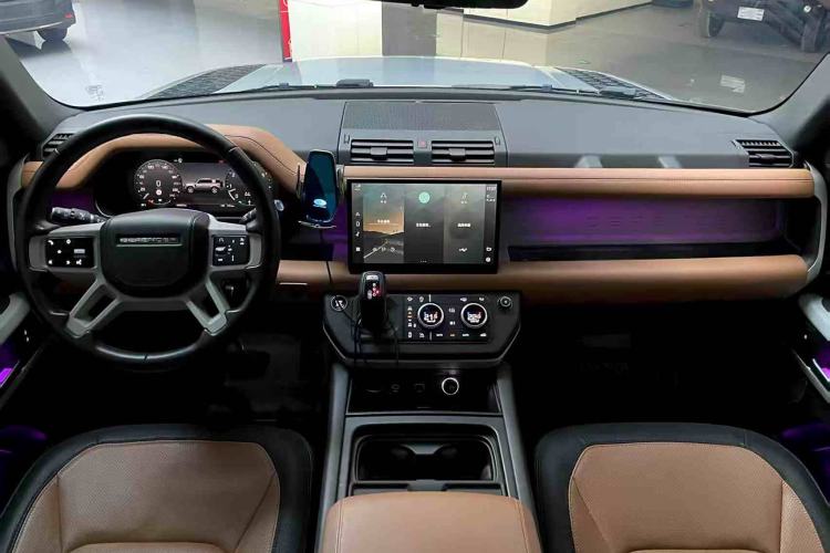 Used Land Rover Defender 2022 110 P400 X-DYNAMIC HSE
