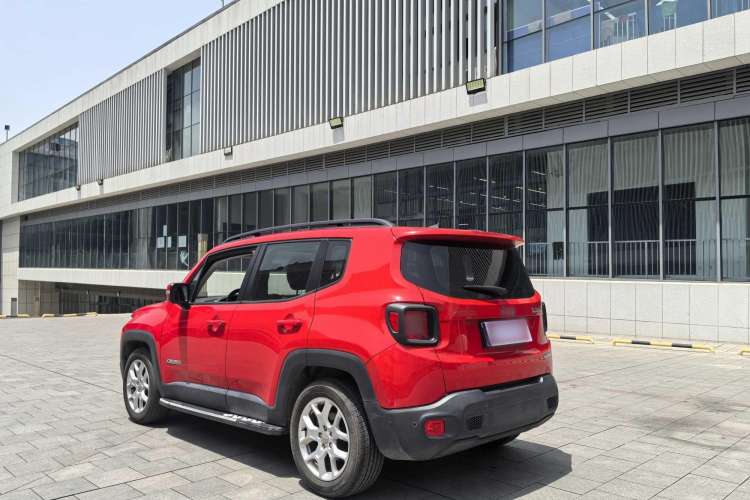 Used Jeep Renegade 2018 Connected Large Screen Version 180TS Automatic High-Energy Edition