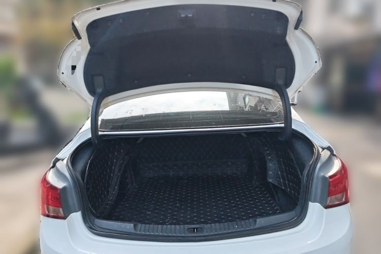 Used Buick Verano 2019 Sedan 15S Automatic Leading Model