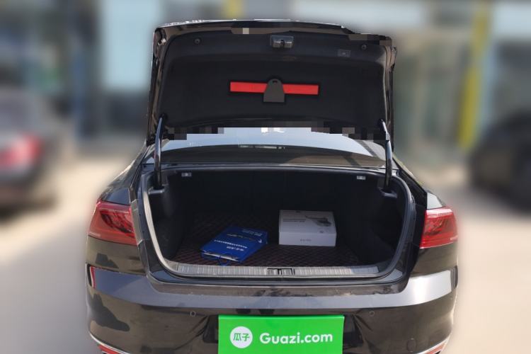 Used Volkswagen Magotan 2023 2 Million Units Commemorative Edition 330TSI DSG Luxury Version
