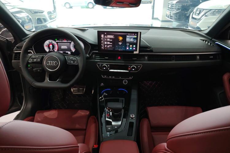 Used Audi A4L 2024 40 TFSI Luxury Dynamic Edition Center Console