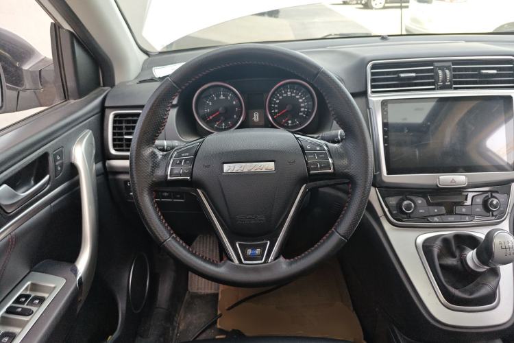 Used Haval H6 2017 Blue Label Sport Edition 1.5T Manual Two-Wheel Drive Elite Model Steering Wheel