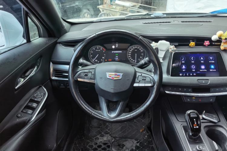 Used Cadillac XT4 2020 28T Two-Wheel-Drive Leading Version Steering Wheel