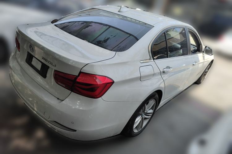 Used BMW 3 Series 2016 320Li Fashion Model Rear Right 45 Deg