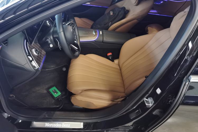 Used Mercedes-Benz E-Class 2024 Refresh E 300 L Stylish Edition
