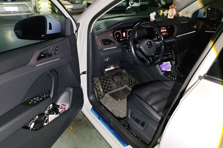 Used Volkswagen Tharu 2019 280TSI Two-Wheel Drive Flagship Version China VI Standard Driver Seat