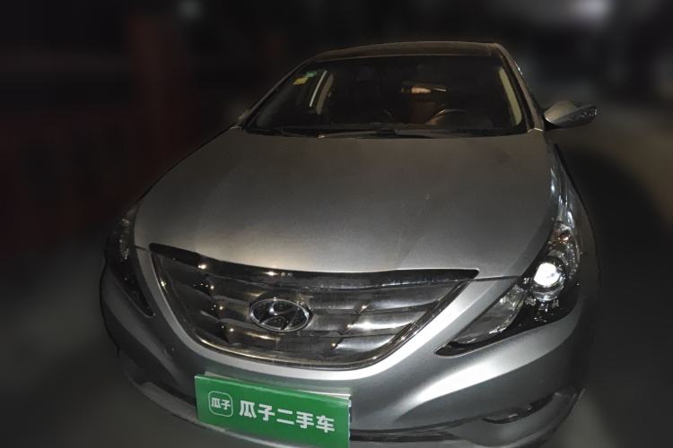 Used Hyundai Sonata 2011 2.0L Automatic Luxury Edition
