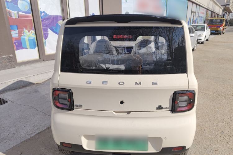 Used Geely Galaxy Panda 2025 210 km – Yuanqi Bear Exterior 4