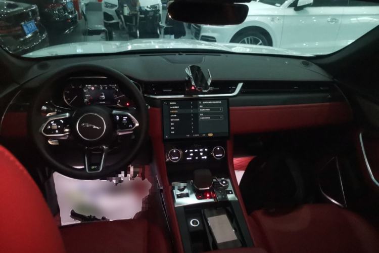 Used Jaguar F-PACE 2022 P250 R-Dynamic BLACK
