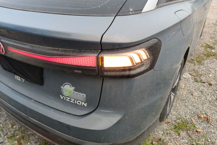 Used Volkswagen ID.7 VIZZION 2024 AIR model
