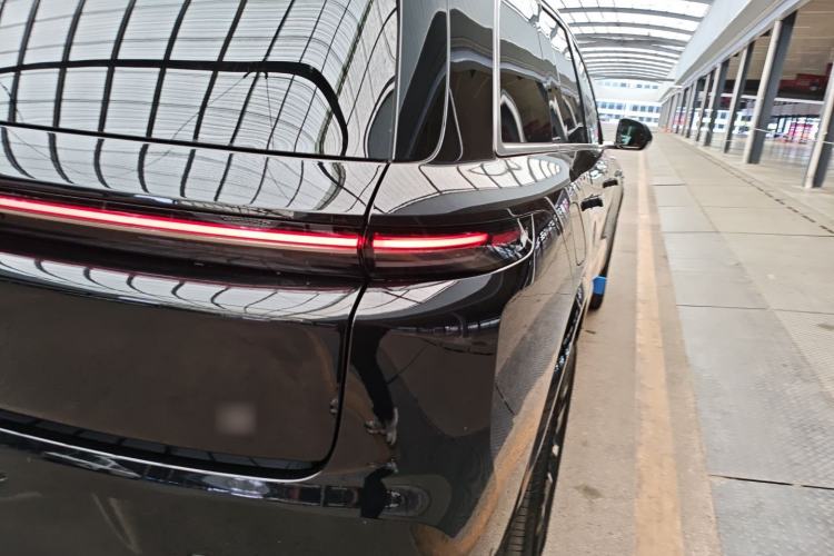 Used Li Auto L8 2025 Max Smart Refresh Edition Right Rear Taillight