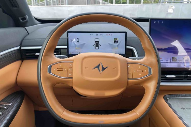 Used Dongfeng eπ eπ008 2025 210 Ultra Range-Extended Version 5 Seats
