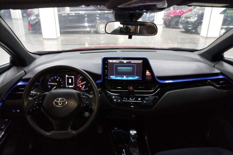 Used Toyota C-HR 2020 2.0L Leading Edition Center Console