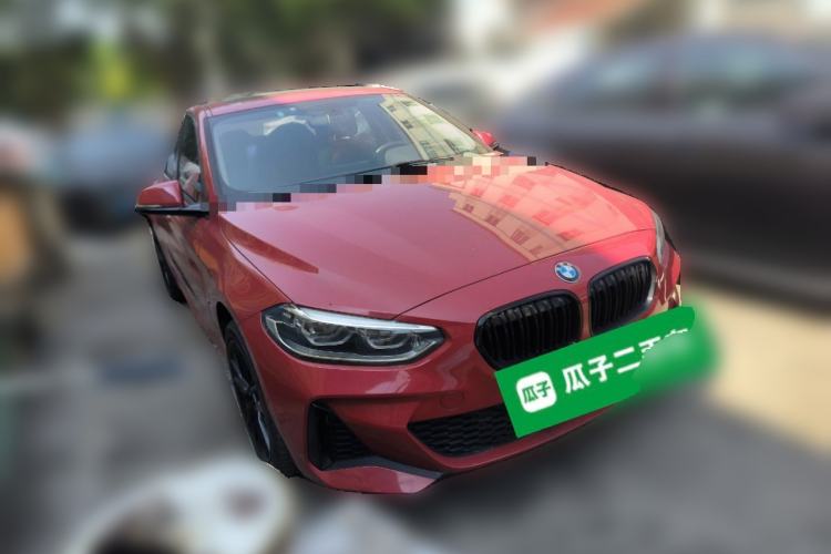 Used BMW 1 Series 2020 120i M Sport Package Front Right 45 Deg