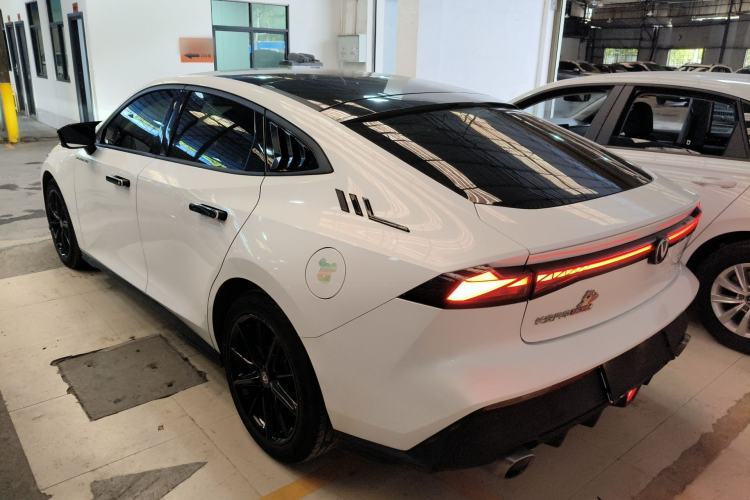 Used CHANGAN UNI-V 2022 1.5T Prestige Version Rear Left 45 Deg