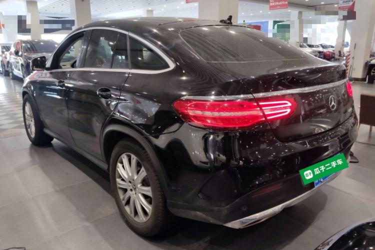 Used Mercedes-Benz GLE Coupe 2017 GLE 320 4MATIC Coupe SUV Rear Left 45 Deg