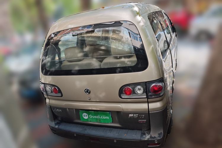 Used FORTHING Lingzhi 2015 V3 1.5L 7-Seater Luxury Model