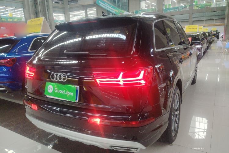 Used Audi Q7 2016 45 TFSI Technology Edition
