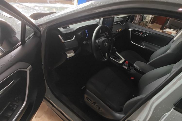 Used Toyota RAV4 2020 Dual-Engine 2.5L E-CVT Two-Wheel Drive Elite Edition Driver Seat