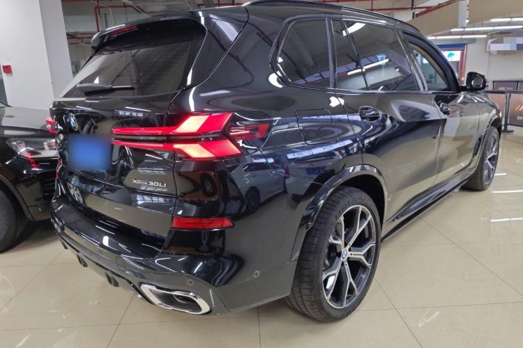 Used BMW X5 2026 Model, xDrive 30Li Prestige M Sport Night Package
