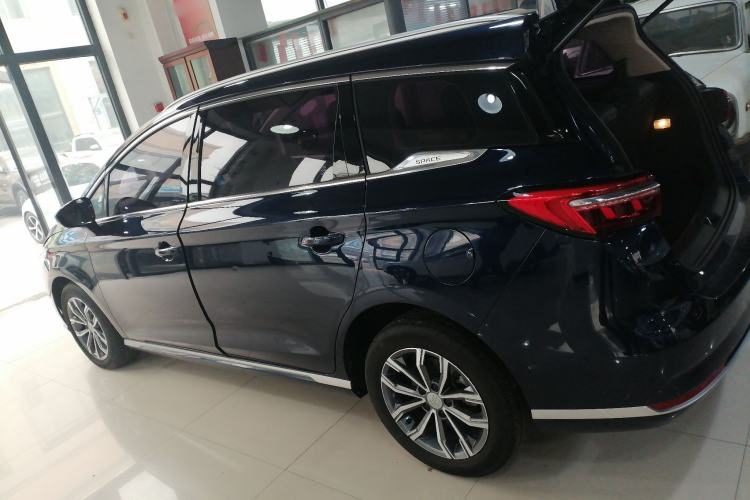 Used BYD Song MAX 2021 Upgraded Model 1.5T Automatic Luxury 6-Seater