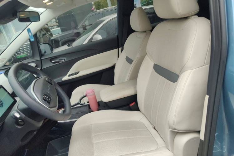 Used Venucia VX6 2023 520 Max
