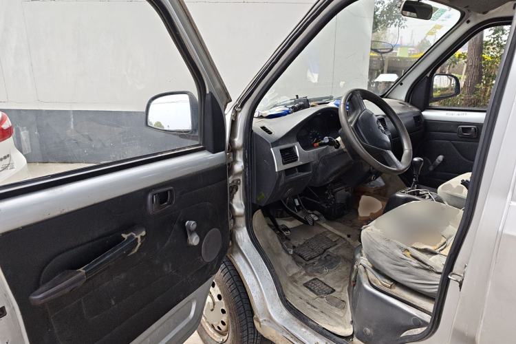 Used Wuling Rongguang 2011 1.2L Base Version