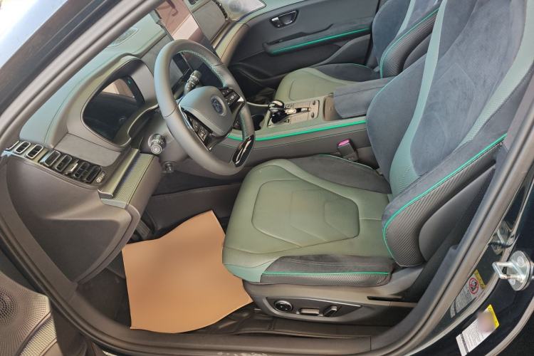 Used BYD Han 2022 EV 610 km All-Wheel-Drive Qianshan Cui Limited Edition
