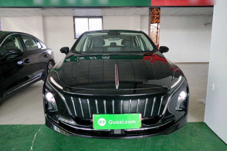 Used Hongqi E-QM5 2022 431 km Charge & Enjoy Edition