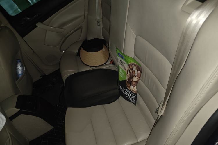 Used Skoda Octavia 2014 1.6L Automatic Yijun Edition Left Rear Seat