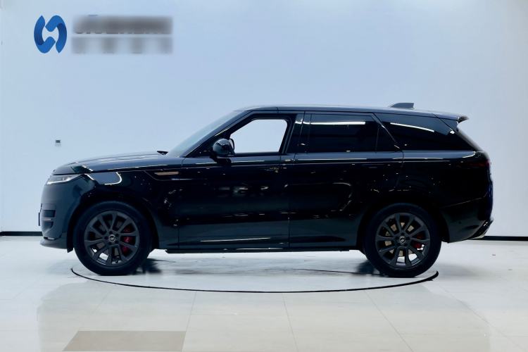 Used Land Rover Range Sport 2024 400PS Dynamic SE Exterior 2