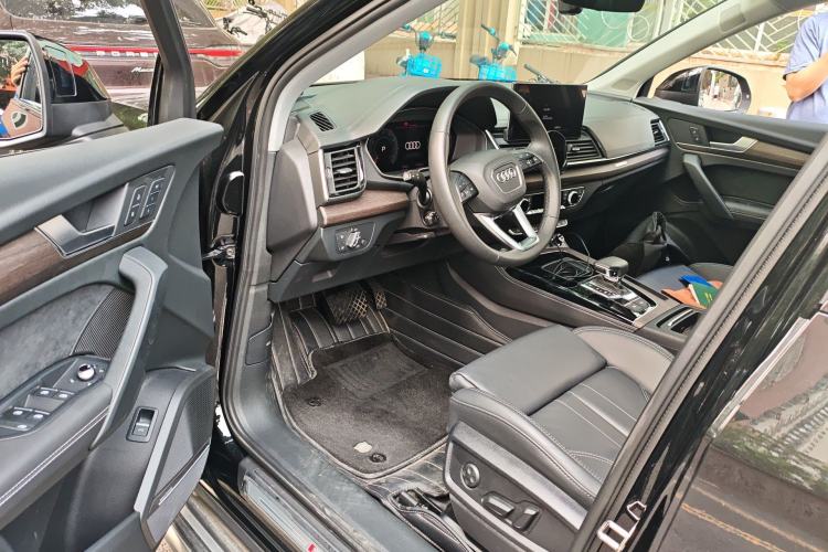 Used Audi Q5L 2022 Updated 45T Prestige Dynamic Edition Driver Seat