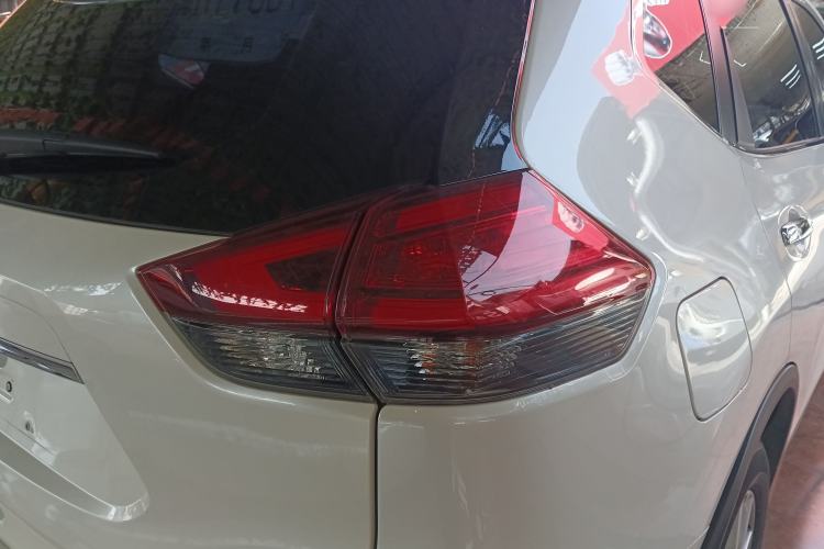 Used Nissan X-Trail 2022 2.0L Two-Wheel Drive Smart Connect & Comfort Edition