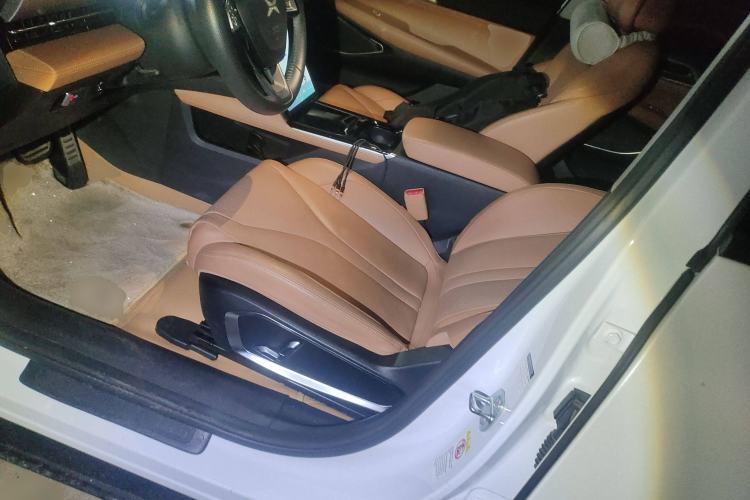 Used XPeng P5 2022 550E Left Front Seat